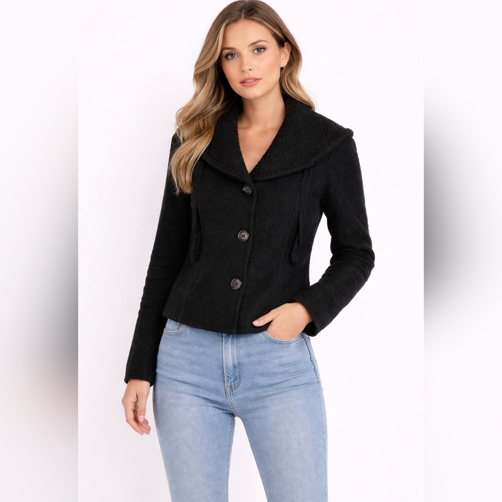 Chic Black Teddy Jacket for Women